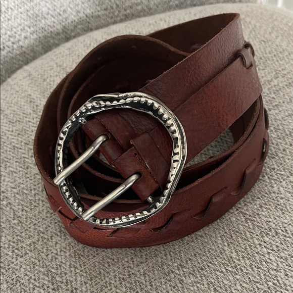 Accessories - Western brown leather belt braid center double Silvertone round buckle 43”